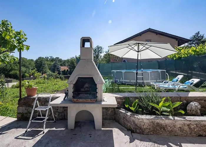 2 Bedroom In Διαμέρισμα Viskovo