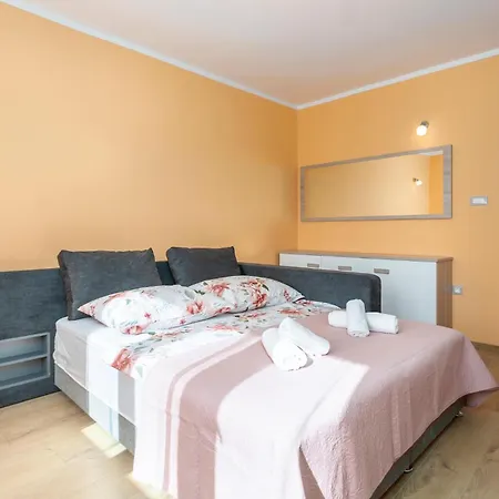 2 Bedroom In * Viskovo