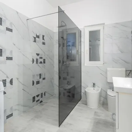 2 Bedroom In